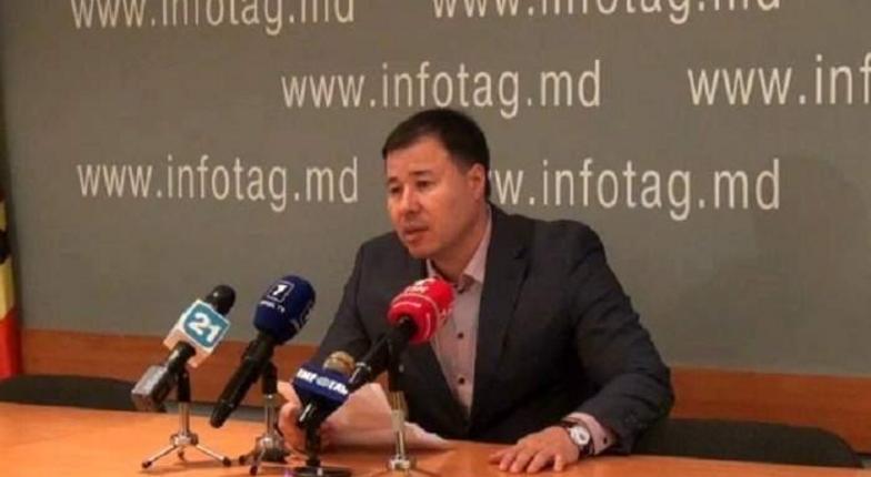Депутат: Власти уничтожают оппозиционные СМИ, дабы сохранить монополию на правление