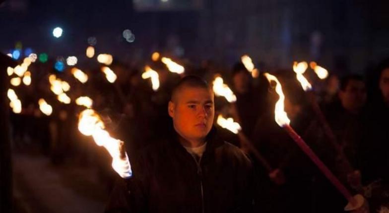 Болгарские неонацисты организовали факельное шествие в центре Софии