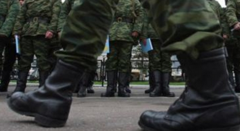 Свыше ста тысяч украинцев отправят в зону силовой операции