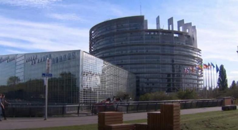 Европарламент разрешил Великобритании еще раз отсрочить `брексит`
