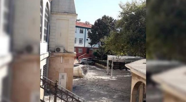 Мощное землетрясение в Стамбуле вызвало панику среди жителей