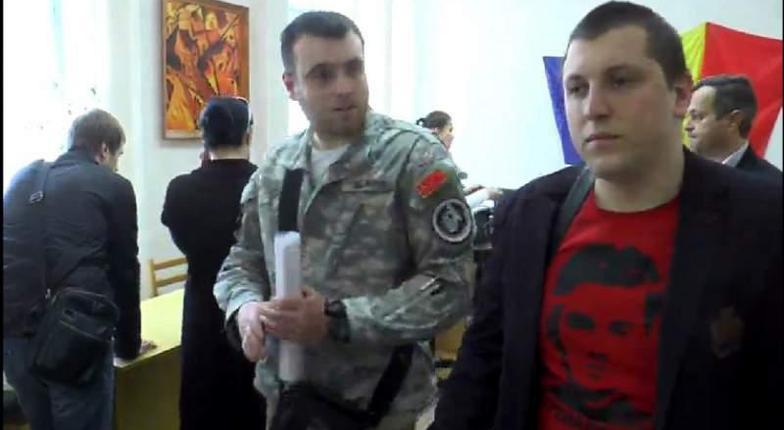 Политзаключенным Григорчуку и Амербергу вновь продлили домашний арест