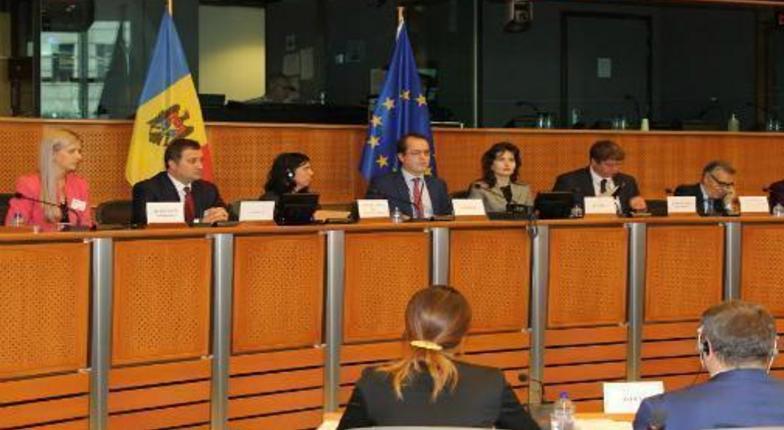 Уволенный за коррупцию Филат рапортует в Брюсселе о борьбе с коррупцией и о реформе юстиции в Молдове