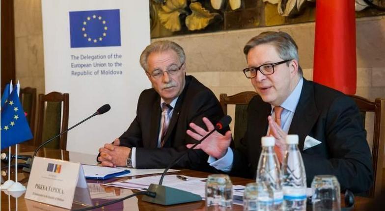 Посол ЕС в Молдове решил помочь Плахотнюку