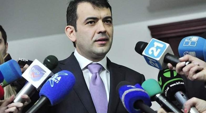 Габурич объявил о готовности принять новые законы под свою ответственность