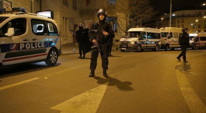 Париж продолжает оставаться мишенью террористов