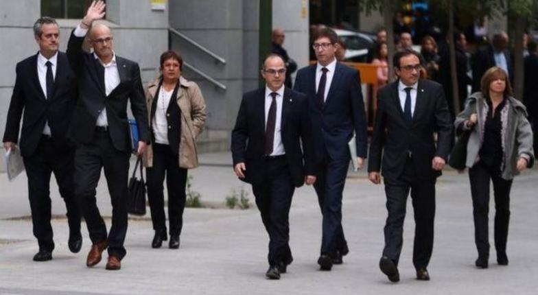 В Испании арестованы восемь министров отстраненного правительства Каталонии