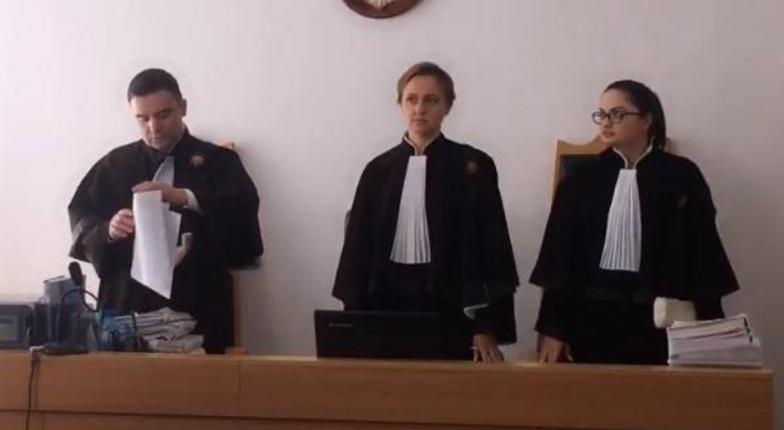Подчиненный Плахотнюку суд лишил «группу Петренко» гражданских свобод еще на четыре года