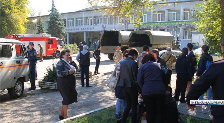 В здании колледжа в Керчи произошел мощный взрыв. Не менее 10 человек погибли