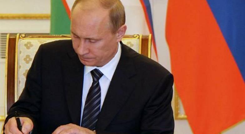 Владимир Путин подписал закон об изоляции российского интернета
