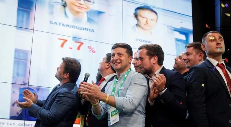Партия Владимира Зеленского одержала убедительную победу на парламентских выборах в Украине