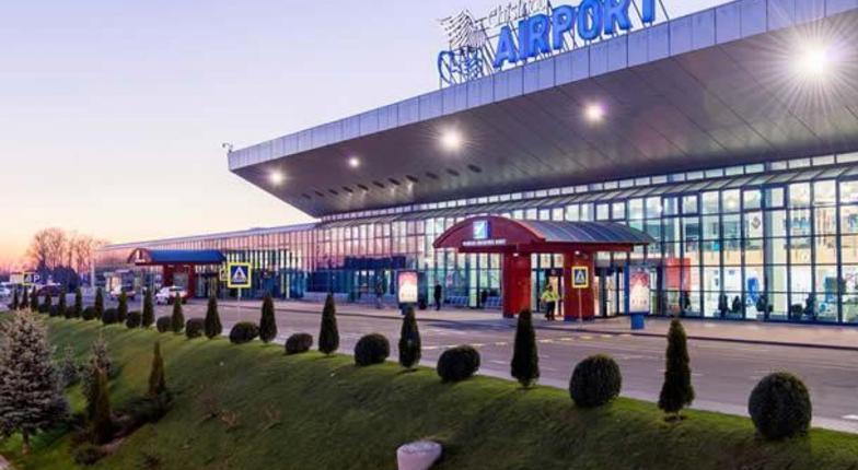 Аэропорт Кишинева был тайно перепродан в офшор Ротшильдам