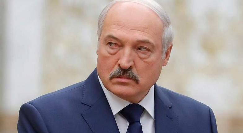 Лукашенко потребовал от России `не гнобить и не наклонять` Беларусь
