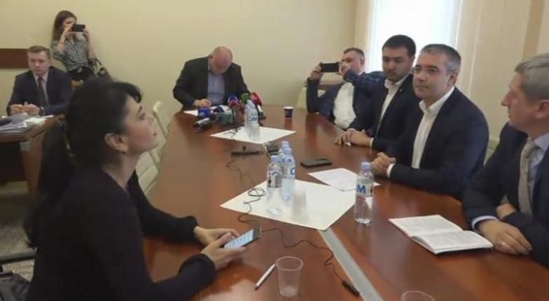 Депутат правящей коалиции предвещает возрождение бинома партий Плахотнюка и Додона