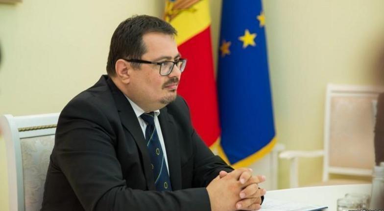 Посол Евросоюза призвал к сохранению правящей коалиции