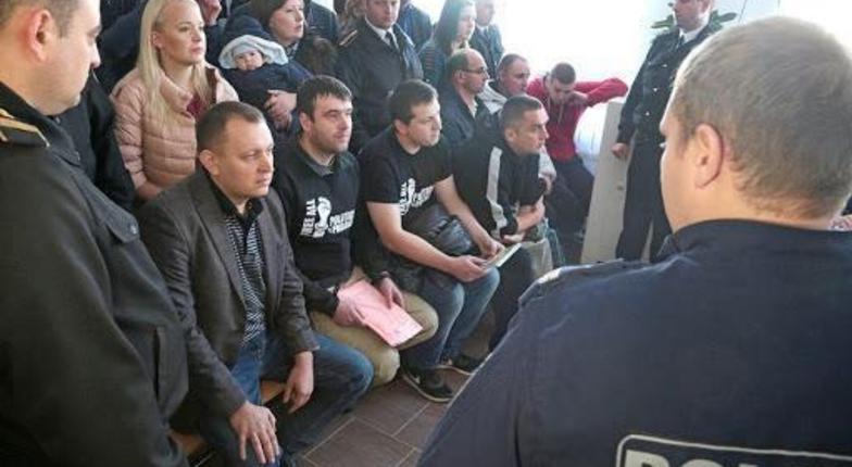 Власти отказались закрывать политическое уголовное дело 'группы Петренко'