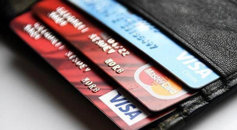Как выбрать лучшую кредитную карту для снятия наличных