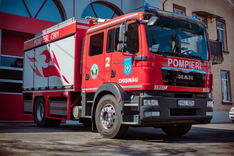 Молдова направляет пожарных в Грецию для тушения лесных пожаров
