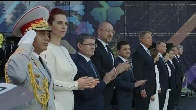 Президенты Румынии и Украины прибыли на Парад в честь Дня независимости Молдовы