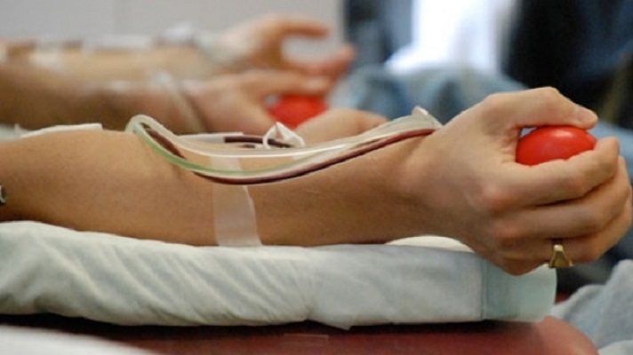 Правительству предложено организовать сбор крови для Украины