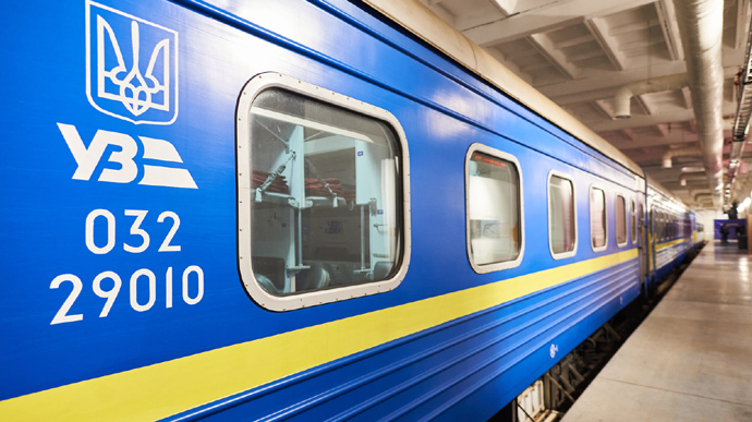 Украина открыла продажу билетов на поезда в Молдову