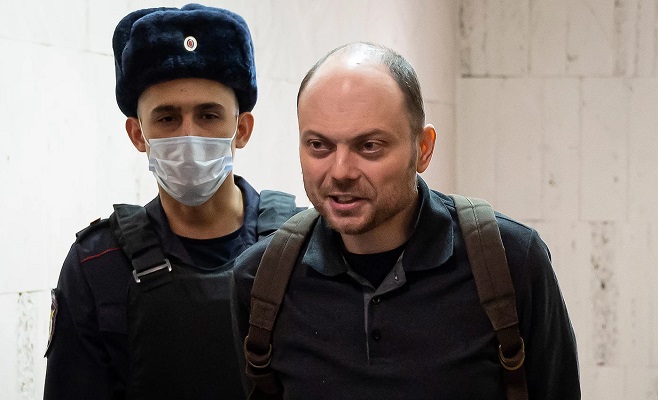 Российский оппозиционер Владимир Кара-Мурза приговорен к 25 годам тюрьмы