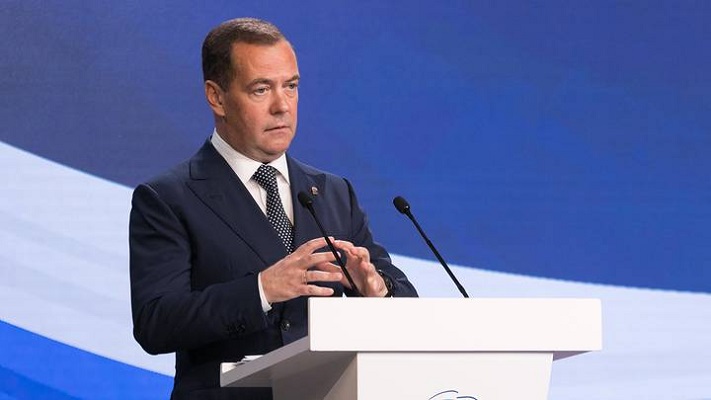 Экс-президент России призвал к физическому устранению президента Украины